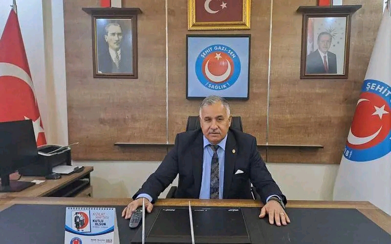 YANARDAĞ "İSTİFA ETMEK İÇİN NE BEKLİYORSUN!