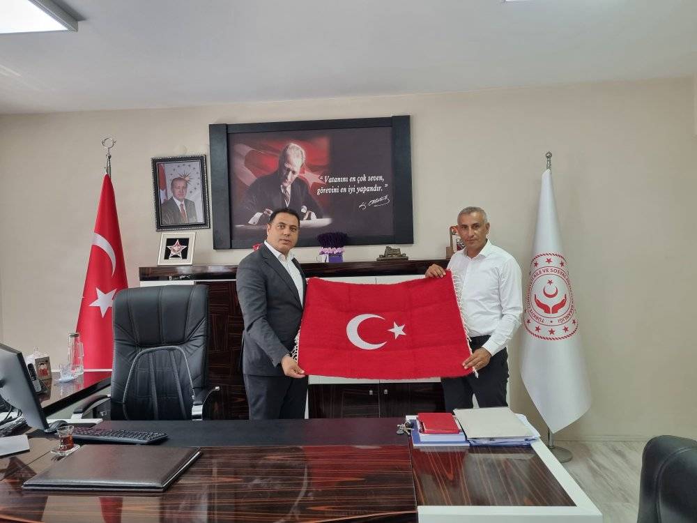 ŞEHİT GAZİ SEN SAĞLIK AİLE VE SOSYAL HİZMETLER İL MÜDÜRLÜĞÜNÜ ZİYARET ETTİ